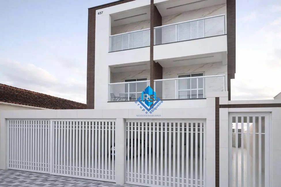 Casa com 2 quartos à venda, 49m2 em Maracanã, Praia Grande - SP - imagem 2 Foto 2 de Casa com 2 quartos à venda, 49m2 em Maracanã, Praia Grande - SP