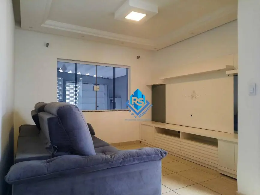 Casa com 3 quartos à venda e para alugar, 135m2 em Parque Oratório, Santo Andre - SP - imagem 5 Foto 5 de Casa com 3 quartos à venda e para alugar, 135m2 em Parque Oratório, Santo Andre - SP