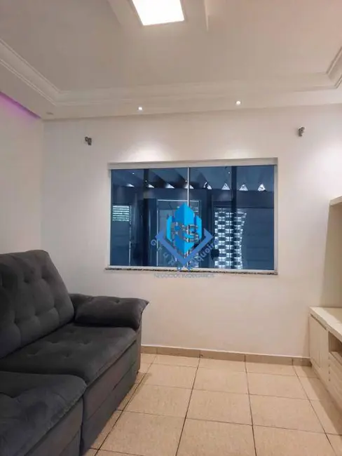 Casa com 3 quartos à venda e para alugar, 135m2 em Parque Oratório, Santo Andre - SP - imagem 4 Foto 4 de Casa com 3 quartos à venda e para alugar, 135m2 em Parque Oratório, Santo Andre - SP