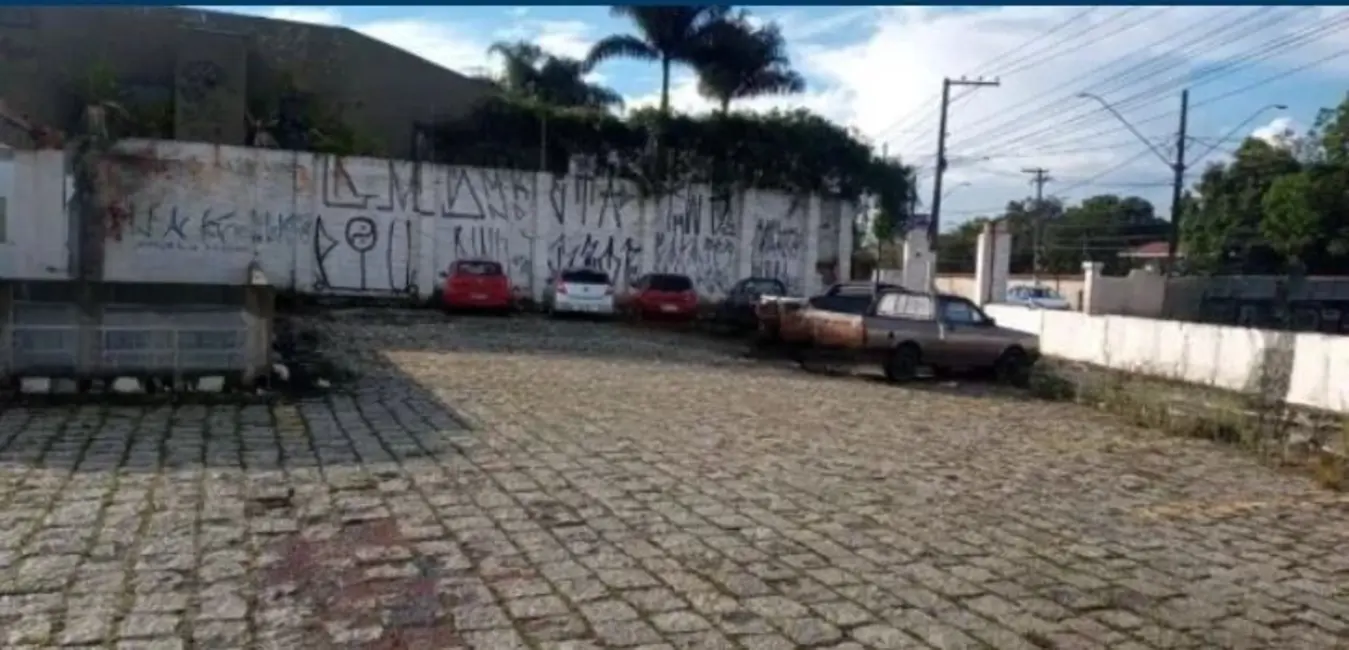 Foto 3 de Terreno / Lote à venda, 2340m2 em Vila Maria de Maggi, Suzano - SP