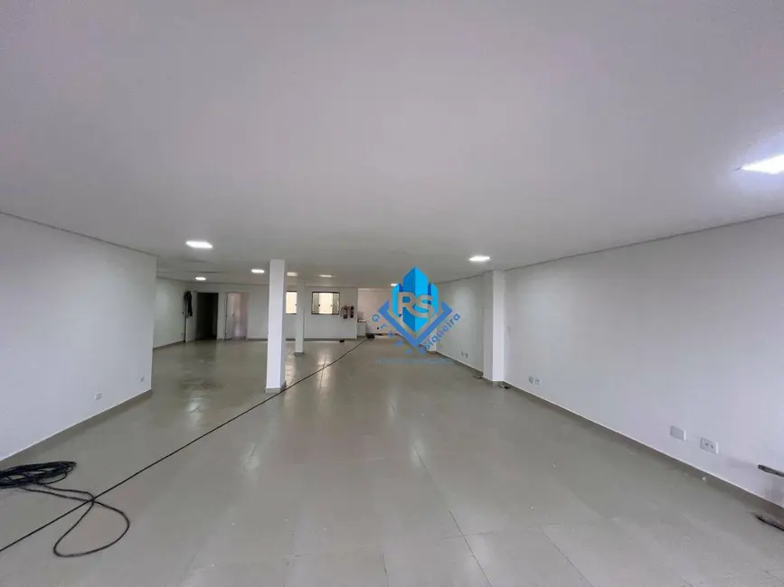 Foto 3 de Armazém / Galpão à venda, 250m2 em Diadema - SP