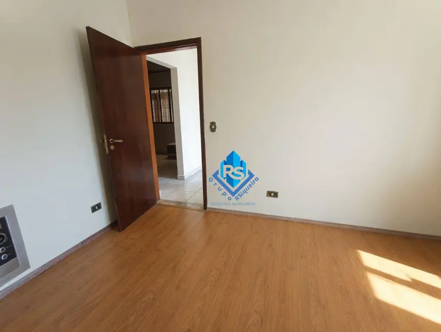 Foto 8 de Casa com 4 quartos para alugar, 131m2 em Sao Bernardo Do Campo - SP