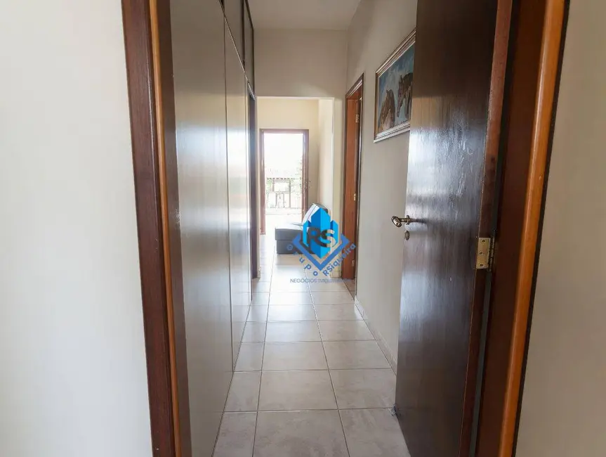 Foto 5 de Casa com 4 quartos para alugar, 131m2 em Sao Bernardo Do Campo - SP