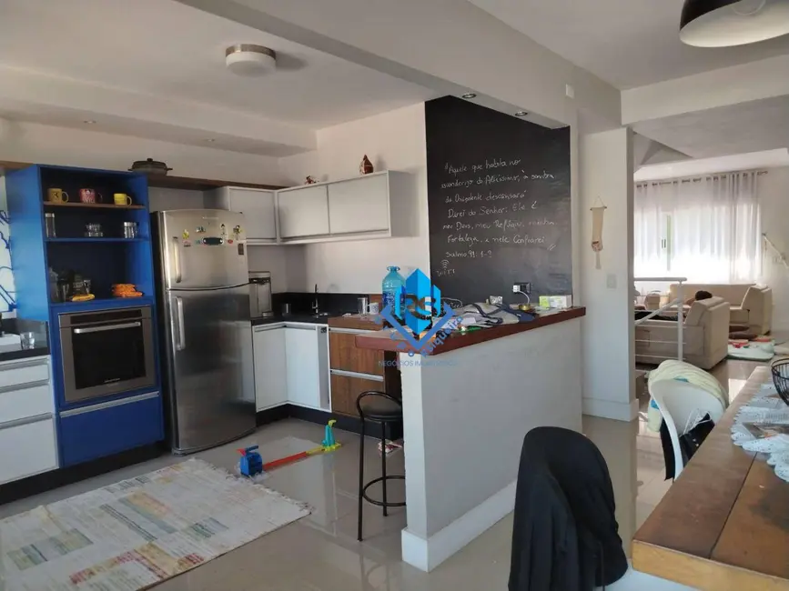 Foto 4 de Sobrado com 3 quartos à venda, 147m2 em Sao Bernardo Do Campo - SP
