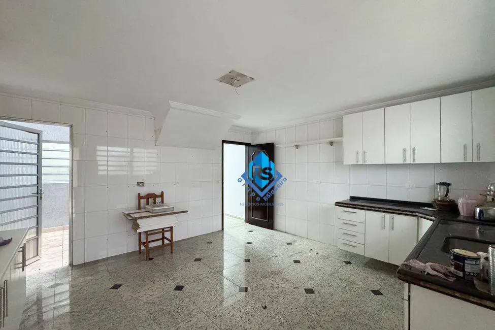 Foto 8 de Sobrado com 4 quartos para alugar, 180m2 em Jardim do Mar, Sao Bernardo Do Campo - SP