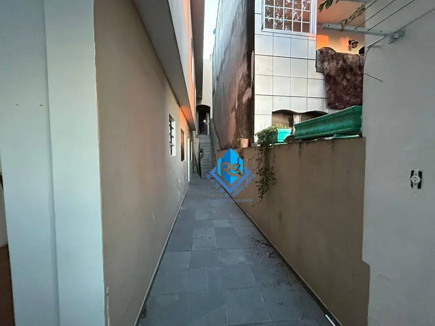 Foto 4 de Sobrado com 3 quartos à venda e para alugar, 180m2 em Parque Terra Nova II, Sao Bernardo Do Campo - SP