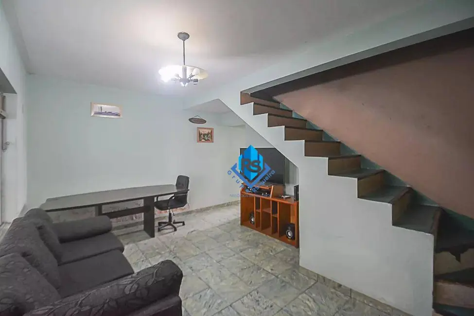 Sobrado com 2 quartos à venda, 117m2 em Baeta Neves, Sao Bernardo Do Campo - SP - imagem 2 Foto 2 de Sobrado com 2 quartos à venda, 117m2 em Baeta Neves, Sao Bernardo Do Campo - SP