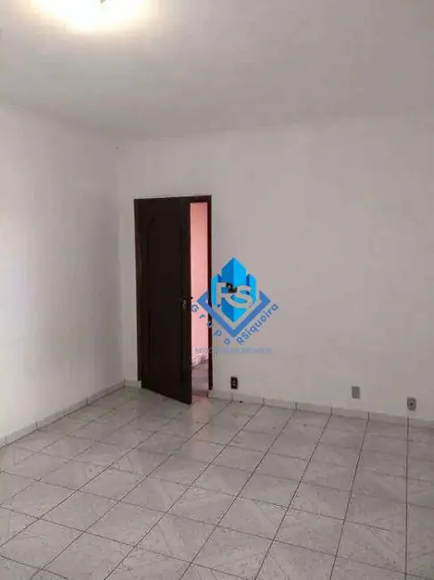 Sobrado com 4 quartos à venda, 249m2 em Vila Tupi, Sao Bernardo Do Campo - SP - imagem 3 Foto 3 de Sobrado com 4 quartos à venda, 249m2 em Vila Tupi, Sao Bernardo Do Campo - SP