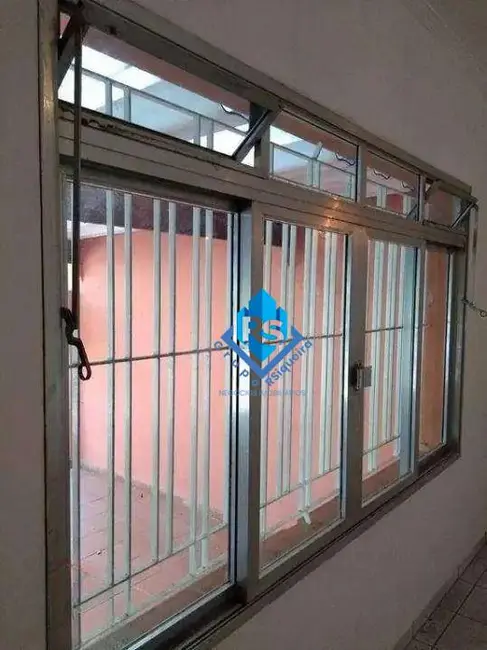 Sobrado com 4 quartos à venda, 249m2 em Vila Tupi, Sao Bernardo Do Campo - SP - imagem 4 Foto 4 de Sobrado com 4 quartos à venda, 249m2 em Vila Tupi, Sao Bernardo Do Campo - SP