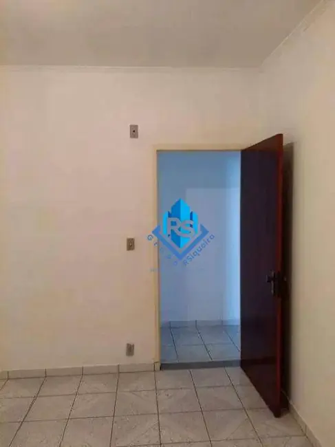 Sobrado com 4 quartos à venda, 249m2 em Vila Tupi, Sao Bernardo Do Campo - SP - imagem 8 Foto 8 de Sobrado com 4 quartos à venda, 249m2 em Vila Tupi, Sao Bernardo Do Campo - SP