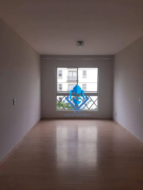 Foto 2 de Apartamento com 2 quartos para alugar, 55m2 em Jardim Santa Emília, São Paulo - SP