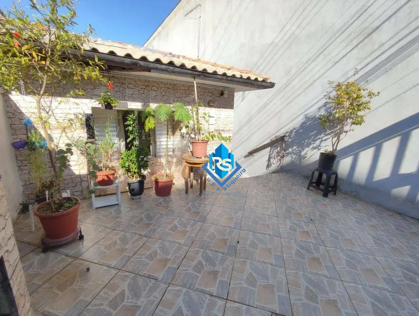 Casa com 3 quartos à venda, 125m2 em Sao Bernardo Do Campo - SP - imagem 4 Foto 4 de Casa com 3 quartos à venda, 125m2 em Sao Bernardo Do Campo - SP