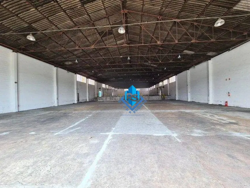 Foto 2 de Armazém / Galpão para alugar, 6800m2 em Conceição, Diadema - SP