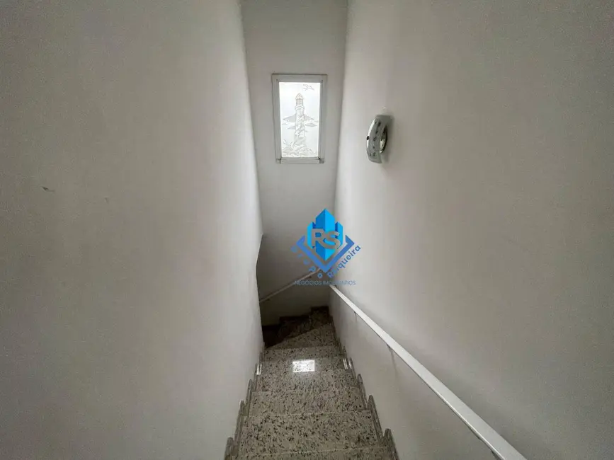 Sobrado com 2 quartos à venda, 87m2 em Praia Grande - SP - imagem 4 Foto 4 de Sobrado com 2 quartos à venda, 87m2 em Praia Grande - SP