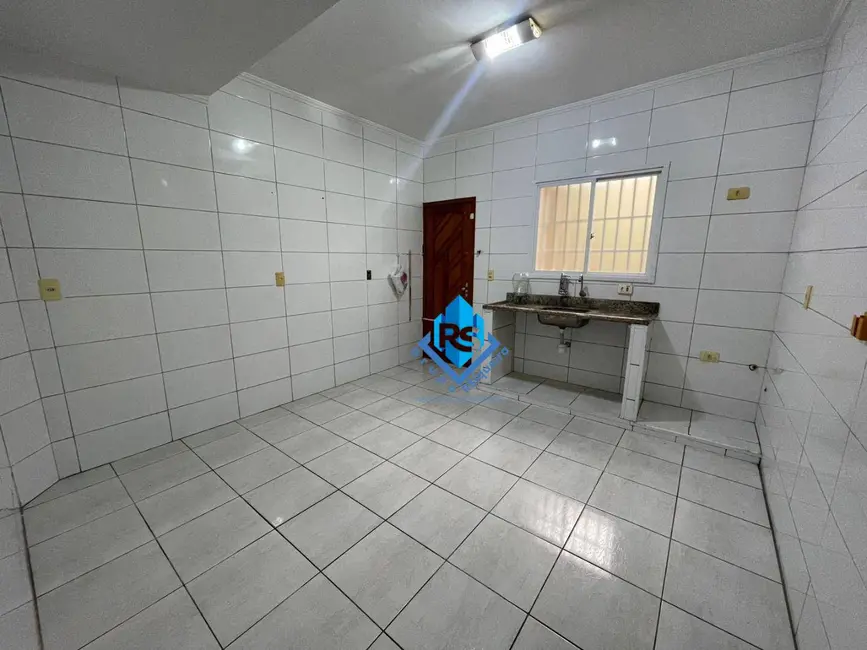 Sobrado com 2 quartos à venda, 87m2 em Praia Grande - SP - imagem 3 Foto 3 de Sobrado com 2 quartos à venda, 87m2 em Praia Grande - SP