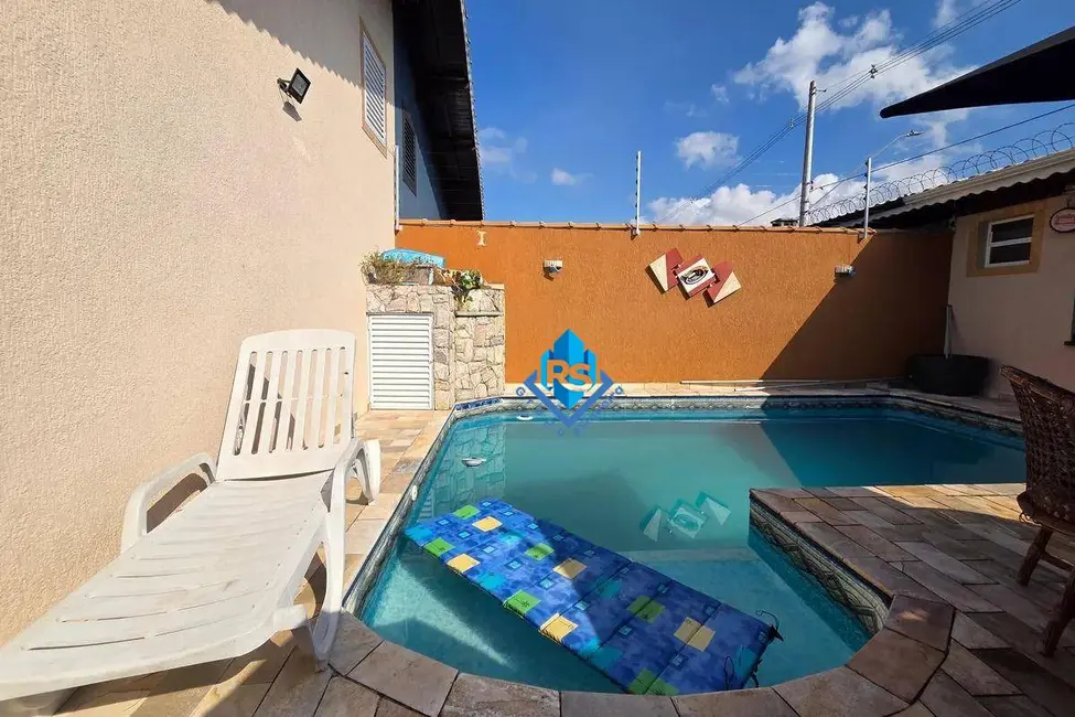 Foto 2 de Casa com 3 quartos para alugar, 290m2 em Praia Grande - SP