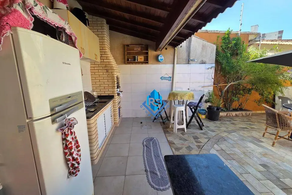 Foto 5 de Casa com 3 quartos para alugar, 290m2 em Praia Grande - SP