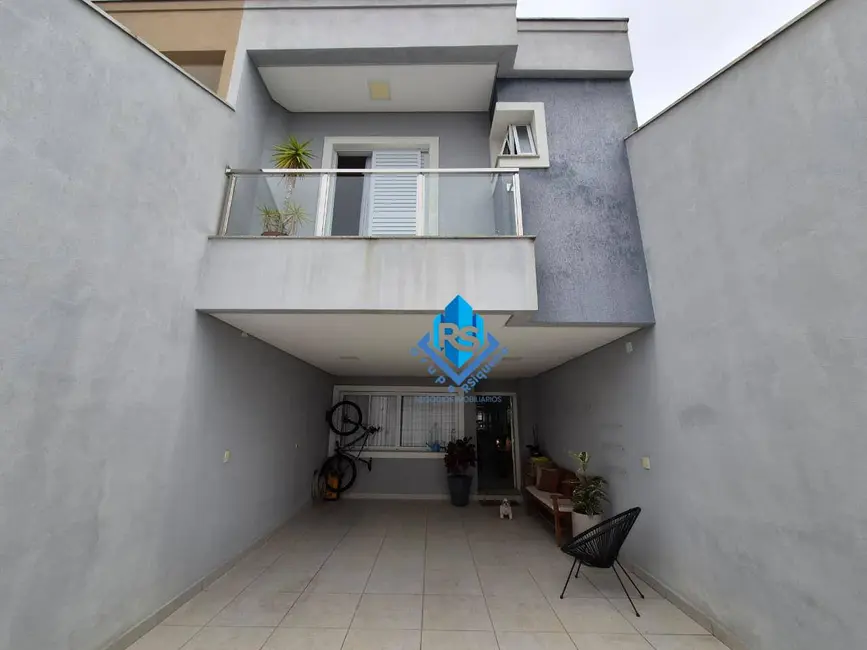 Sobrado com 3 quartos à venda, 171m2 em Sao Bernardo Do Campo - SP - imagem 2 Foto 2 de Sobrado com 3 quartos à venda, 171m2 em Sao Bernardo Do Campo - SP