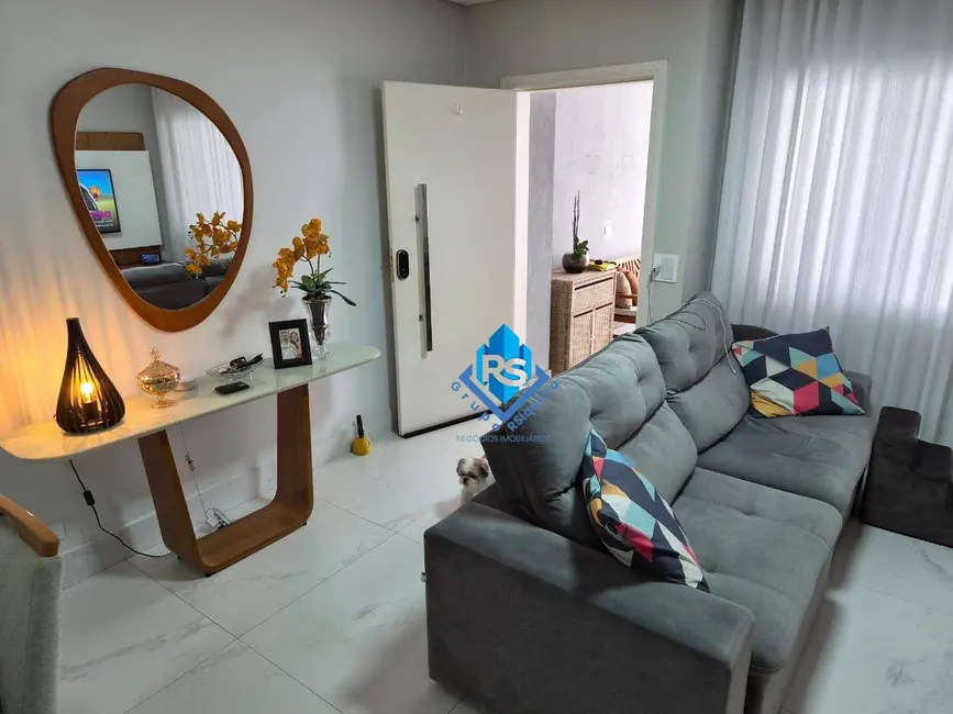 Sobrado com 3 quartos à venda, 171m2 em Sao Bernardo Do Campo - SP - imagem 1 Foto 1 de Sobrado com 3 quartos à venda, 171m2 em Sao Bernardo Do Campo - SP