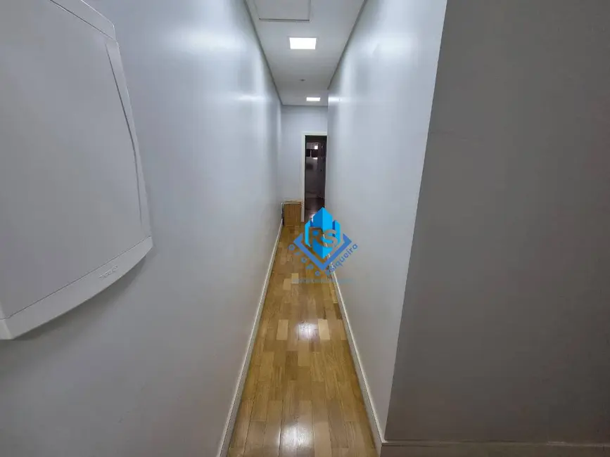 Sobrado com 3 quartos à venda, 171m2 em Sao Bernardo Do Campo - SP - imagem 9 Foto 9 de Sobrado com 3 quartos à venda, 171m2 em Sao Bernardo Do Campo - SP