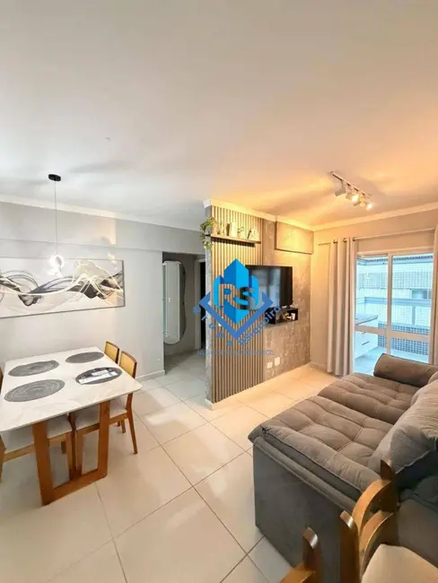 Foto 2 de Apartamento com 2 quartos à venda, 70m2 em Praia Grande - SP