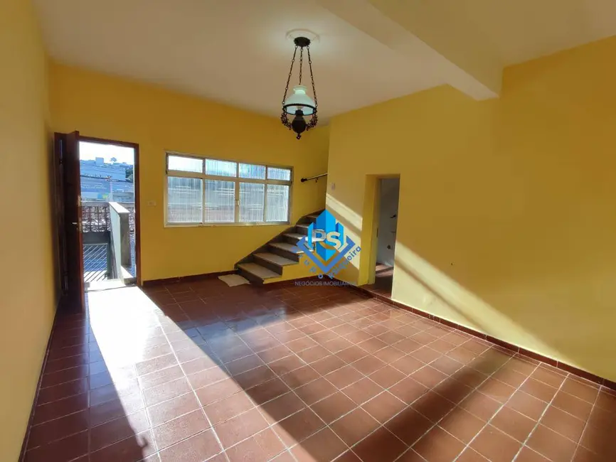 Casa com 3 quartos à venda, 210m2 em Jardim Olavo Bilac, Sao Bernardo Do Campo - SP - imagem 1 Foto 1 de Casa com 3 quartos à venda, 210m2 em Jardim Olavo Bilac, Sao Bernardo Do Campo - SP