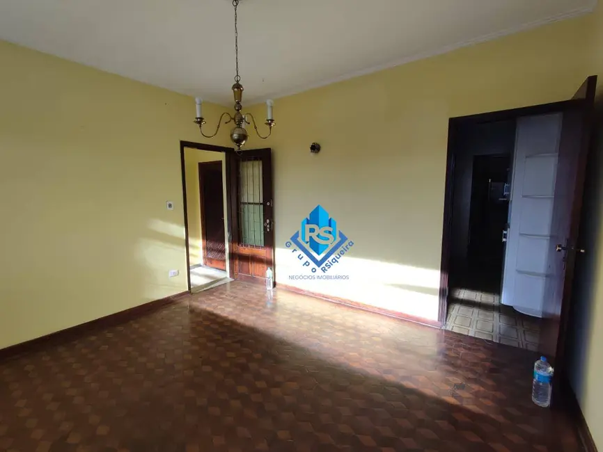Casa com 3 quartos à venda, 210m2 em Jardim Olavo Bilac, Sao Bernardo Do Campo - SP - imagem 9 Foto 9 de Casa com 3 quartos à venda, 210m2 em Jardim Olavo Bilac, Sao Bernardo Do Campo - SP