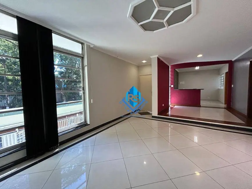 Sobrado com 3 quartos para alugar, 180m2 em Nova Petrópolis, Sao Bernardo Do Campo - SP - imagem 2 Foto 2 de Sobrado com 3 quartos para alugar, 180m2 em Nova Petrópolis, Sao Bernardo Do Campo - SP