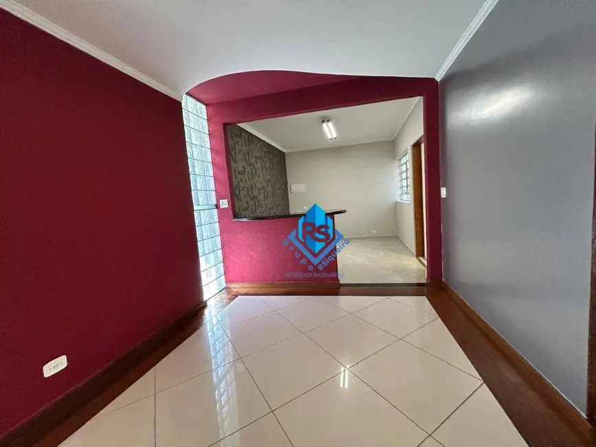 Sobrado com 3 quartos para alugar, 180m2 em Nova Petrópolis, Sao Bernardo Do Campo - SP - imagem 5 Foto 5 de Sobrado com 3 quartos para alugar, 180m2 em Nova Petrópolis, Sao Bernardo Do Campo - SP
