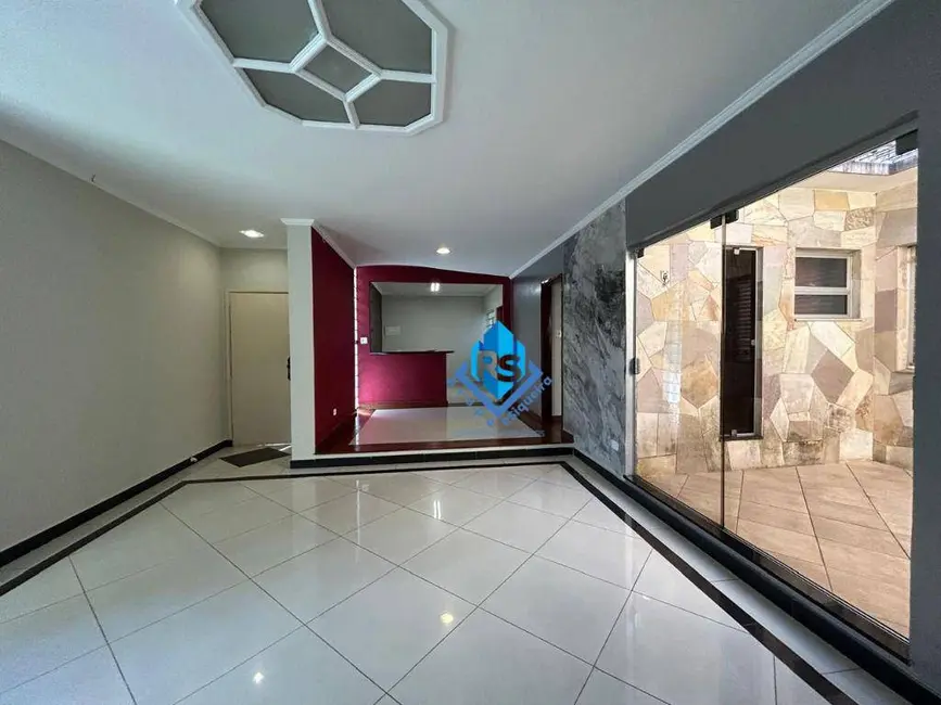 Sobrado com 3 quartos para alugar, 180m2 em Nova Petrópolis, Sao Bernardo Do Campo - SP - imagem 3 Foto 3 de Sobrado com 3 quartos para alugar, 180m2 em Nova Petrópolis, Sao Bernardo Do Campo - SP