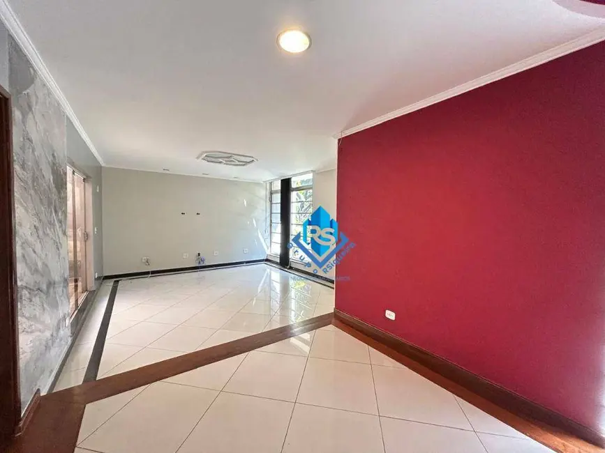 Sobrado com 3 quartos para alugar, 180m2 em Nova Petrópolis, Sao Bernardo Do Campo - SP - imagem 4 Foto 4 de Sobrado com 3 quartos para alugar, 180m2 em Nova Petrópolis, Sao Bernardo Do Campo - SP