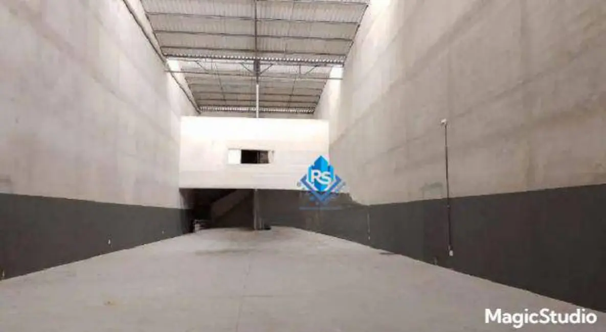 Foto 1 de Armazém / Galpão para alugar, 550m2 em Serraria, Diadema - SP