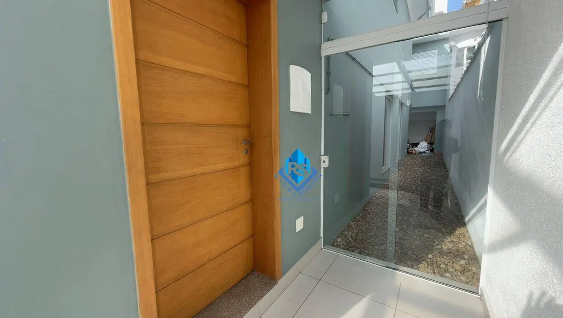 Sobrado com 2 quartos à venda, 192m2 em Nova Petrópolis, Sao Bernardo Do Campo - SP - imagem 2 Foto 2 de Sobrado com 2 quartos à venda, 192m2 em Nova Petrópolis, Sao Bernardo Do Campo - SP