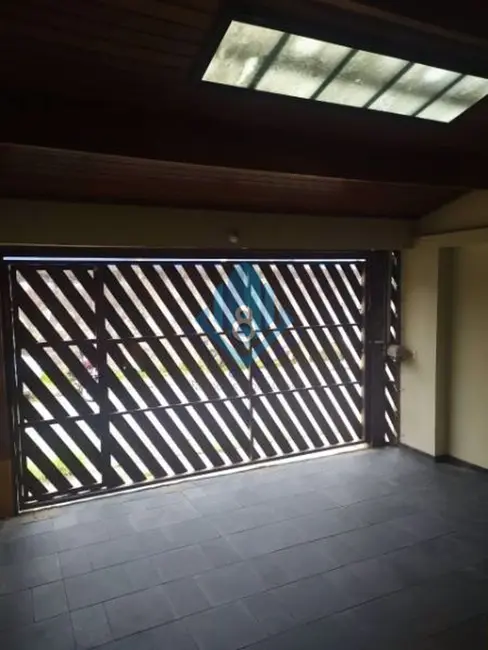 Sobrado com 3 quartos à venda, 125m2 em Vila Homero Thon, Santo Andre - SP - imagem 2 Foto 2 de Sobrado com 3 quartos à venda, 125m2 em Vila Homero Thon, Santo Andre - SP