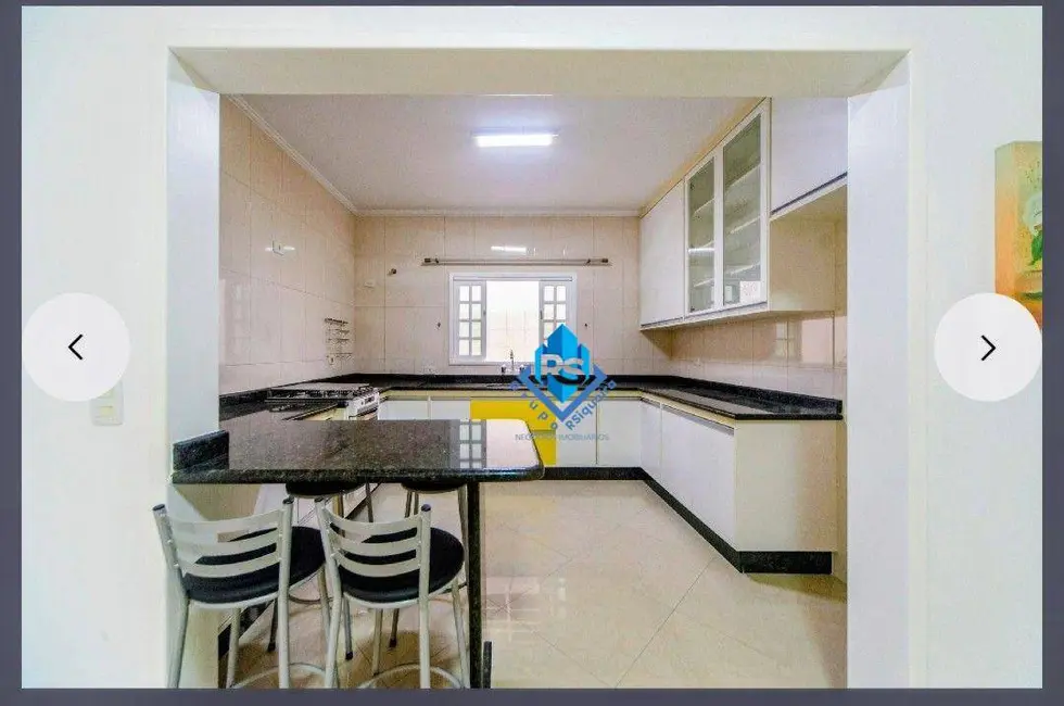 Sobrado com 3 quartos à venda, 249m2 em Jardim Las Vegas, Santo Andre - SP - imagem 5 Foto 5 de Sobrado com 3 quartos à venda, 249m2 em Jardim Las Vegas, Santo Andre - SP