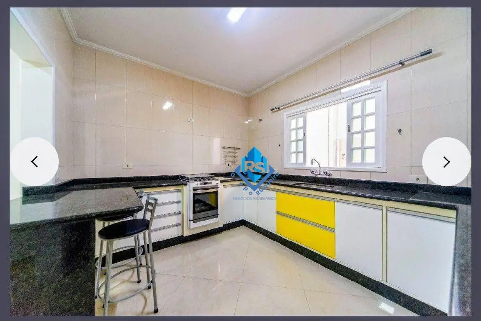 Sobrado com 3 quartos à venda, 249m2 em Jardim Las Vegas, Santo Andre - SP - imagem 7 Foto 7 de Sobrado com 3 quartos à venda, 249m2 em Jardim Las Vegas, Santo Andre - SP