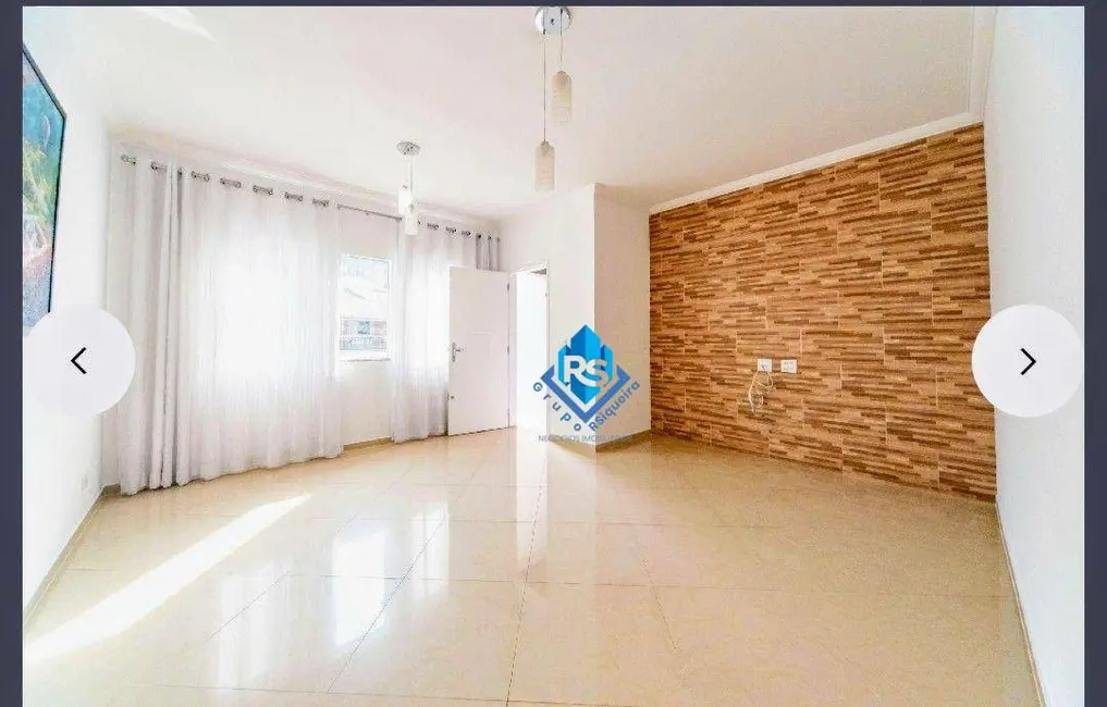 Sobrado com 3 quartos à venda, 249m2 em Jardim Las Vegas, Santo Andre - SP - imagem 2 Foto 2 de Sobrado com 3 quartos à venda, 249m2 em Jardim Las Vegas, Santo Andre - SP