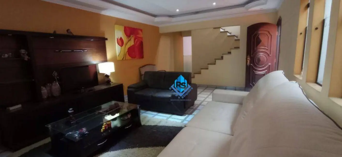 Sobrado com 3 quartos à venda, 183m2 em Jardim Las Vegas, Santo Andre - SP - imagem 2 Foto 2 de Sobrado com 3 quartos à venda, 183m2 em Jardim Las Vegas, Santo Andre - SP