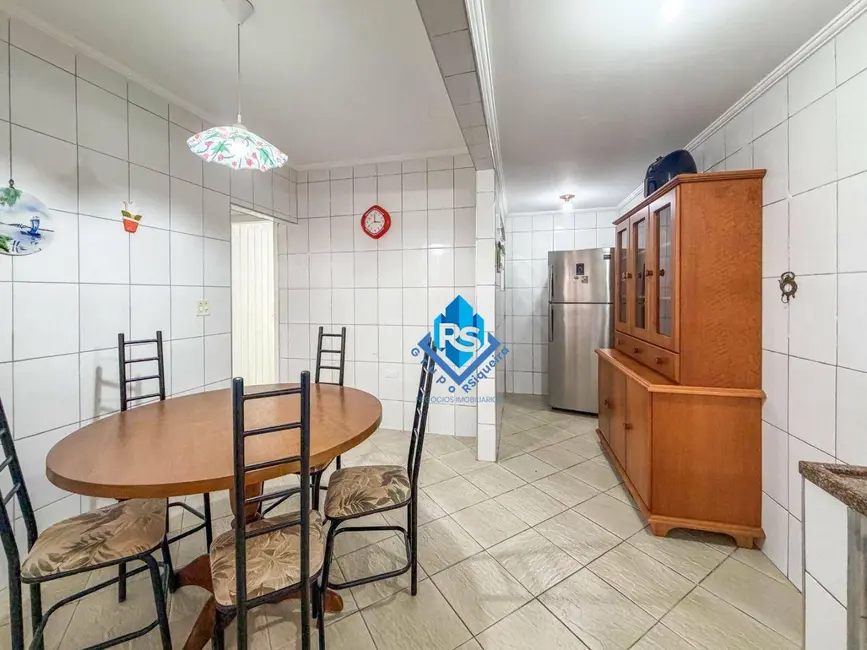 Casa com 1 quarto à venda, 50m2 em Canto do Forte, Praia Grande - SP - imagem 2 Foto 2 de Casa com 1 quarto à venda, 50m2 em Canto do Forte, Praia Grande - SP