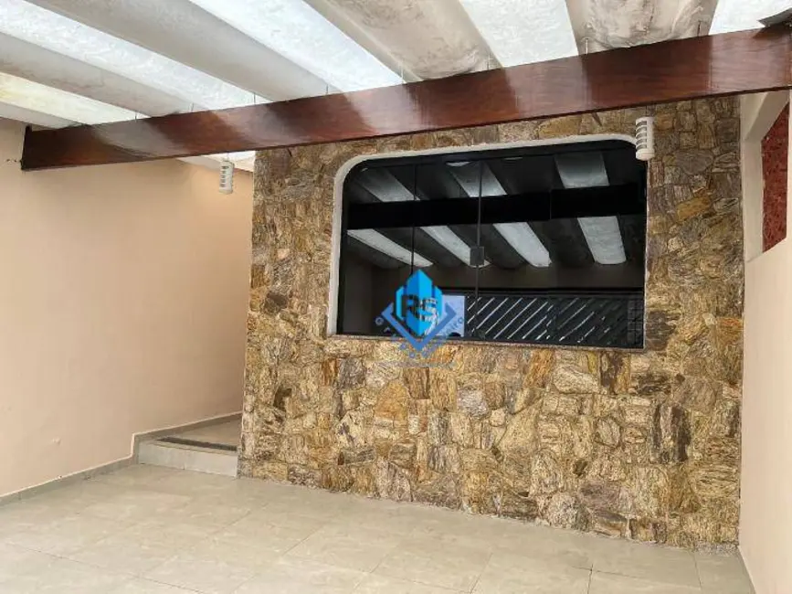 Sobrado com 4 quartos para alugar, 150m2 em Vila Valparaíso, Santo Andre - SP - imagem 3 Foto 3 de Sobrado com 4 quartos para alugar, 150m2 em Vila Valparaíso, Santo Andre - SP