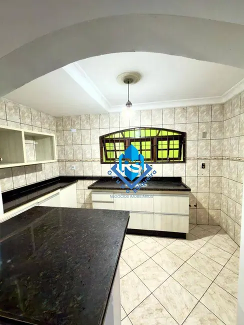 Foto 8 de Sobrado com 3 quartos à venda, 283m2 em Vila Vitória, Santo Andre - SP