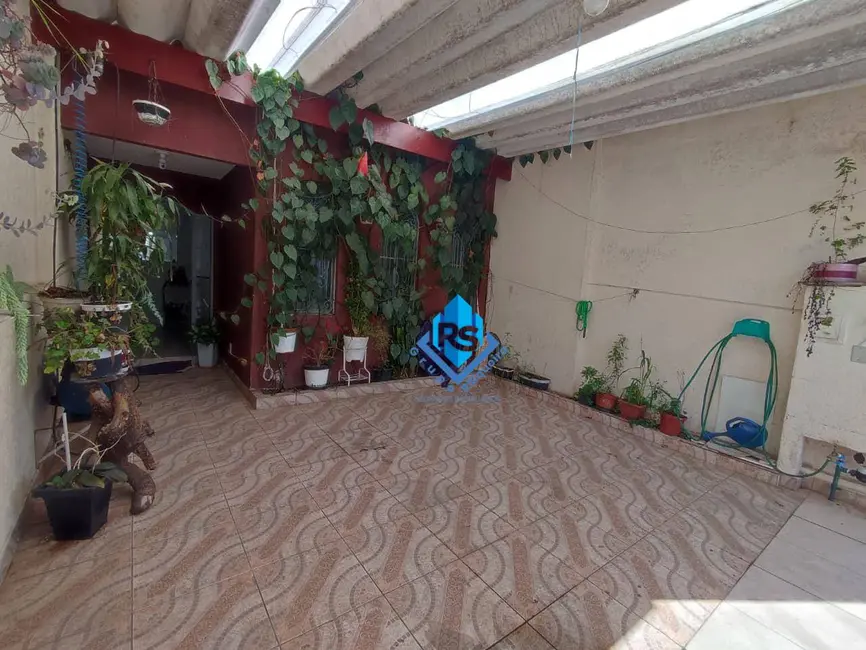 Casa com 2 quartos à venda, 138m2 em Sao Bernardo Do Campo - SP - imagem 4 Foto 4 de Casa com 2 quartos à venda, 138m2 em Sao Bernardo Do Campo - SP