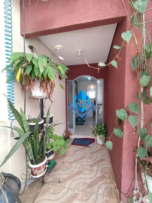 Casa com 2 quartos à venda, 138m2 em Sao Bernardo Do Campo - SP - imagem 5 Foto 5 de Casa com 2 quartos à venda, 138m2 em Sao Bernardo Do Campo - SP