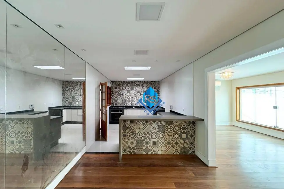 Foto 1 de Casa com 3 quartos à venda e para alugar, 250m2 em Jardim do Mar, Sao Bernardo Do Campo - SP