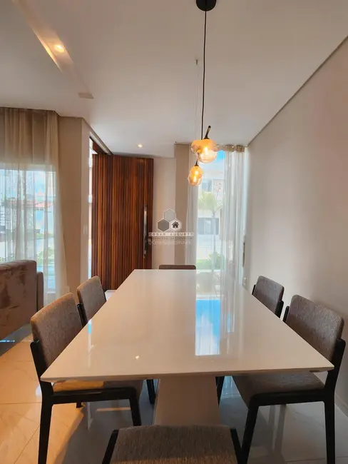 Casa de Condomínio com 3 quartos à venda em Sapiranga, Fortaleza - CE - imagem 9 Foto 9 de Casa de Condomínio com 3 quartos à venda em Sapiranga, Fortaleza - CE