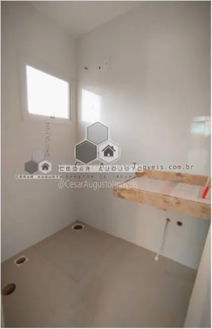 Casa com 3 quartos à venda, 193m2 em Centro, Eusebio - CE - imagem 7 Foto 7 de Casa com 3 quartos à venda, 193m2 em Centro, Eusebio - CE