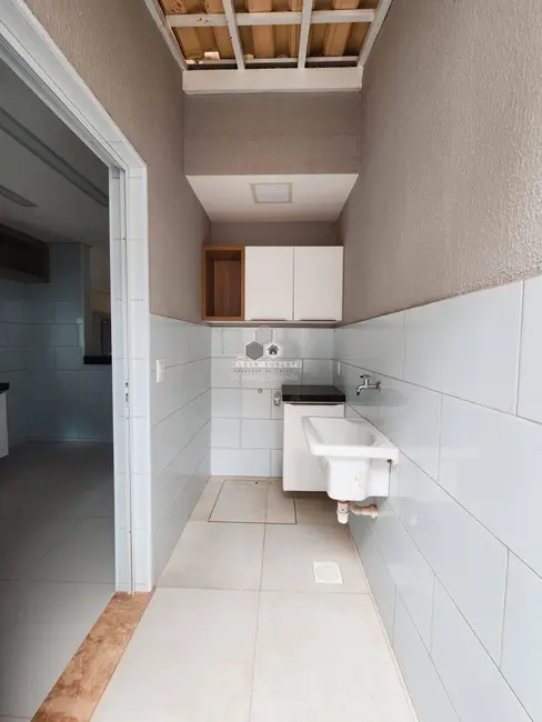 Casa de Condomínio com 3 quartos à venda, 84m2 em Lagoa Redonda, Fortaleza - CE - imagem 4 Foto 4 de Casa de Condomínio com 3 quartos à venda, 84m2 em Lagoa Redonda, Fortaleza - CE