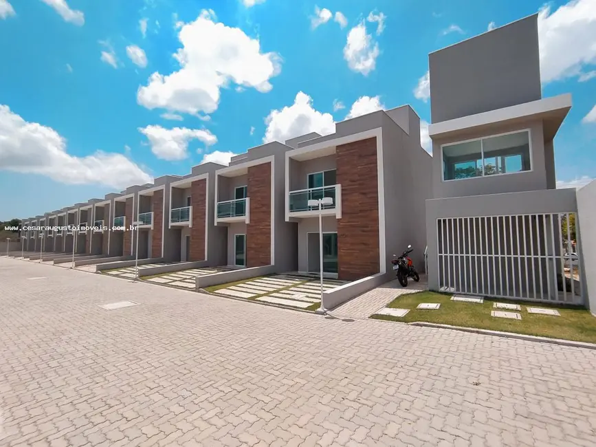 Foto 2 de Casa de Condomínio com 3 quartos à venda, 100m2 em Eusebio - CE