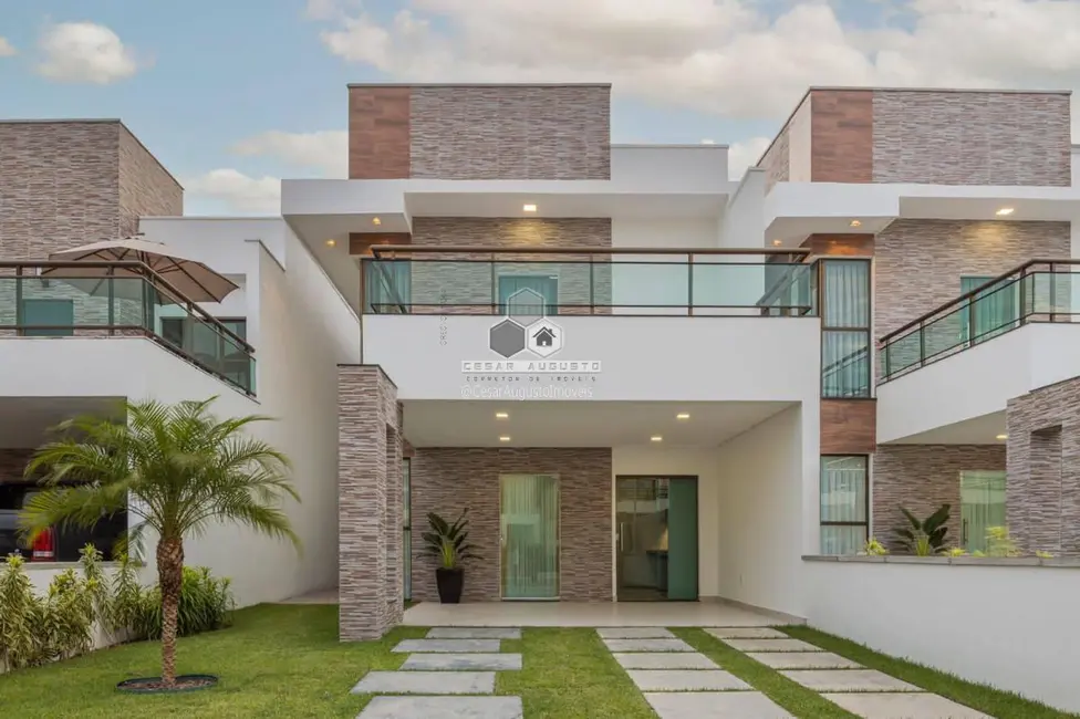 Foto 1 de Casa de Condomínio com 3 quartos à venda, 247m2 em Eusebio - CE