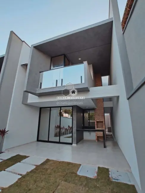 Casa com 4 quartos à venda, 140m2 em Sapiranga, Fortaleza - CE - imagem 5 Foto 5 de Casa com 4 quartos à venda, 140m2 em Sapiranga, Fortaleza - CE